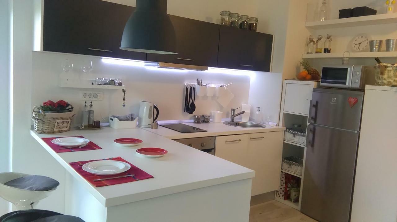 Studio Apartment Sun Zagreb Exterior foto