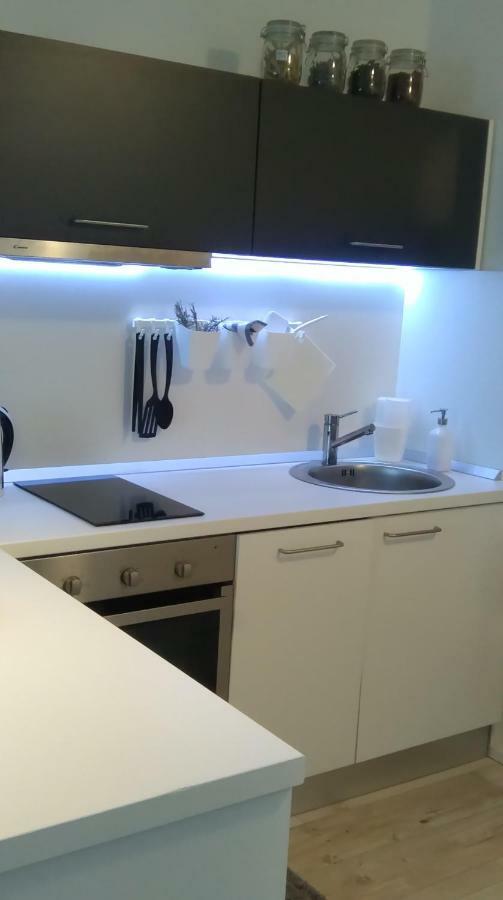 Studio Apartment Sun Zagreb Exterior foto