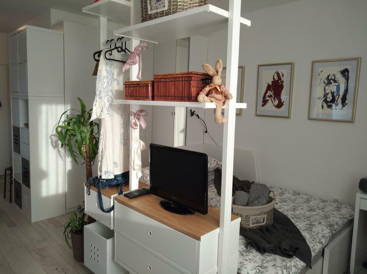 Studio Apartment Sun Zagreb Exterior foto
